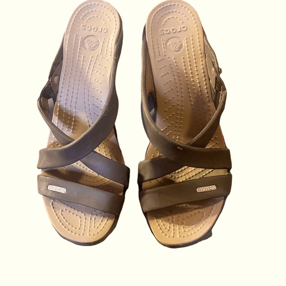 Crocs CYPRUS V brown sandals 8W - Picture 1 of 3